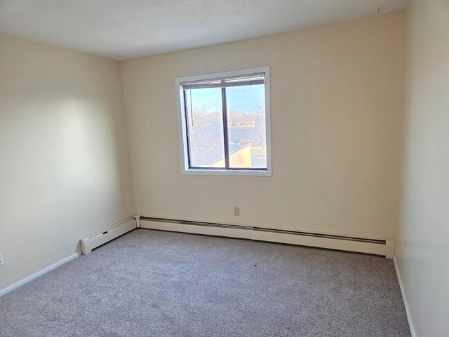 Building Photo - 7312 72nd Ln N