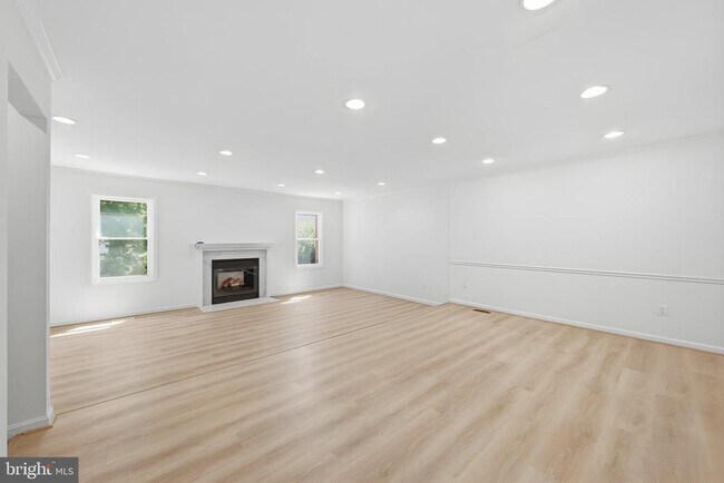 Building Photo - 10153 Turnberry Pl