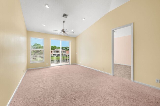 Building Photo - 9312 World Cup Way