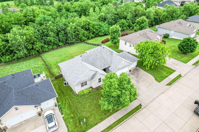 Building Photo - 3702 Timber Run Dr