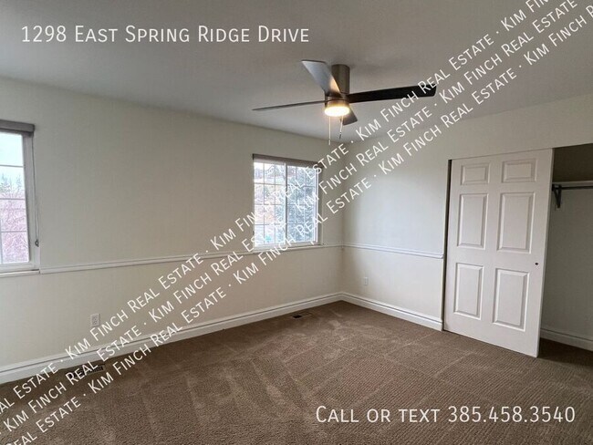 Building Photo - 1298 E Spring Ridge Dr
