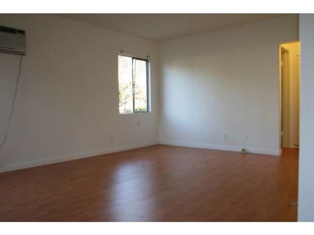 Building Photo - 3829 Park Pl