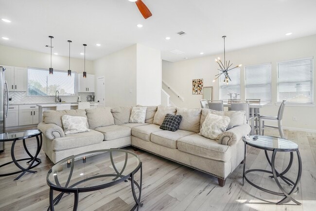 Building Photo - 1611 Shelby St