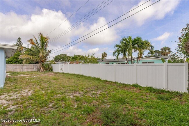 Building Photo - 309 Gemini Dr