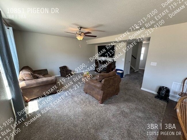 Building Photo - 10851 Pigeon Dr