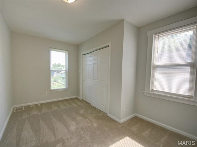 Building Photo - House for Rent in Lemay