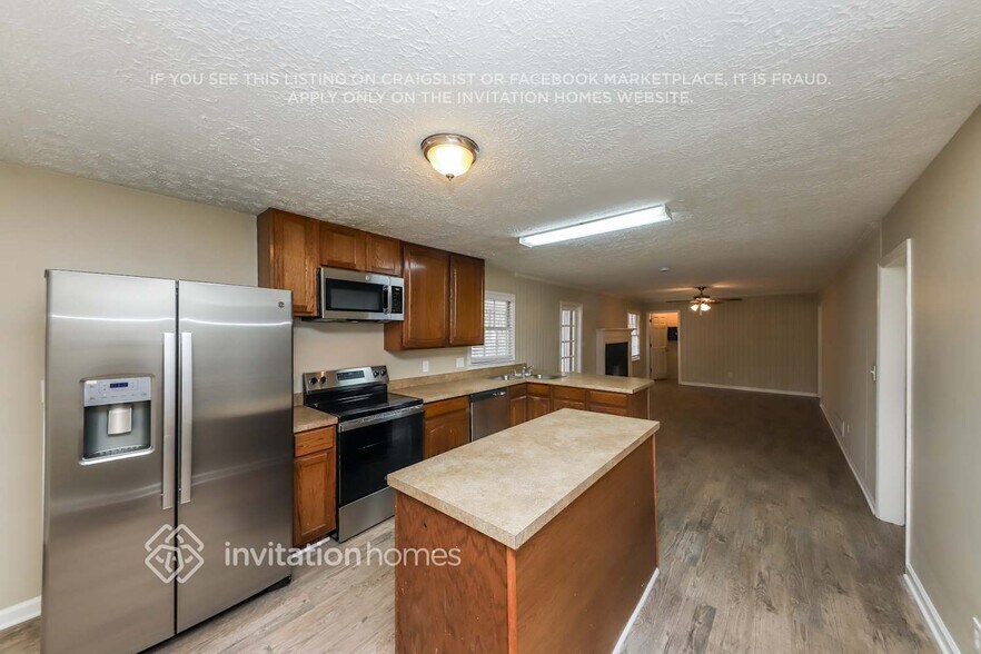 Building Photo - 3011 Stoneridge Ct