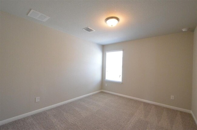 Building Photo - 2105 Port Ellen Dr