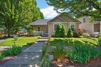 Building Photo - Beautiful Single-Level Home with Private Backyard