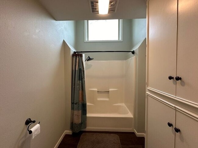 Building Photo - 3 Bedroom 2 Bath Home in Bullard ISD!