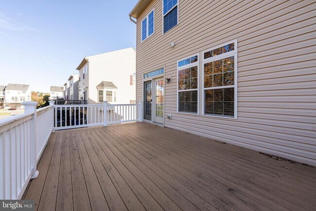 Building Photo - 43022 Spyder Pl