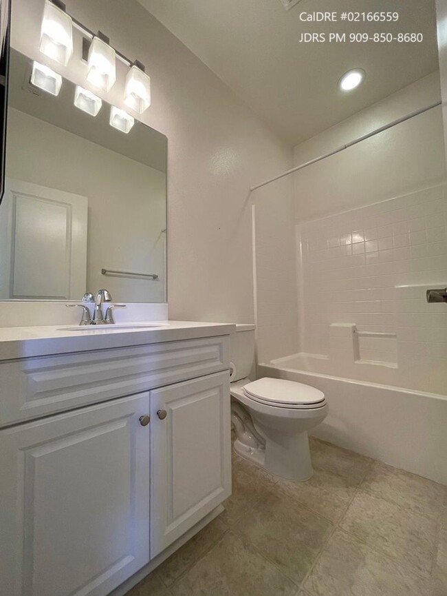 Building Photo - PRICE LOWERED! Mira Loma 3 Bedroom Home