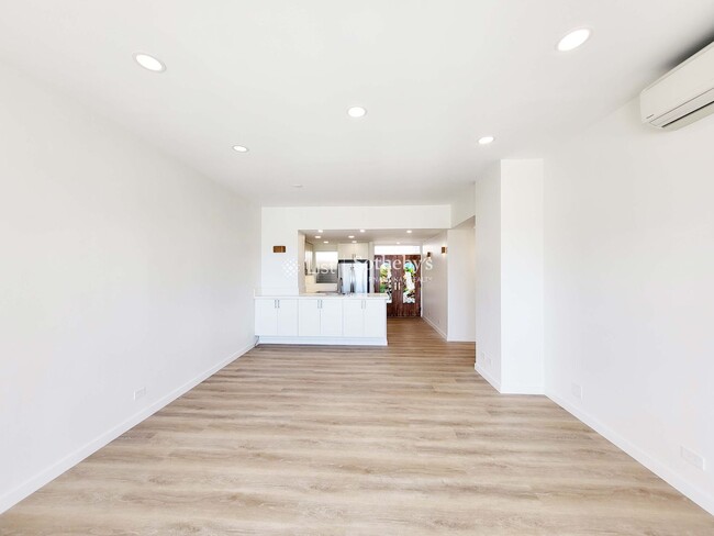 Building Photo - Ala Wai Plaza #PH8 | Honolulu, HI