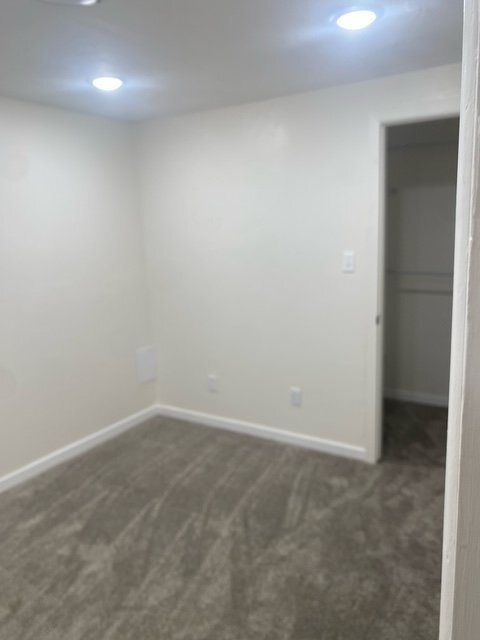 Building Photo - 723 N Adamswood Rd