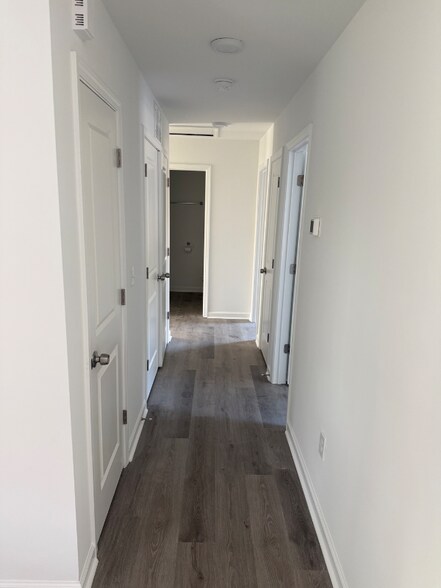 Building Photo - 194 Sheree Ln