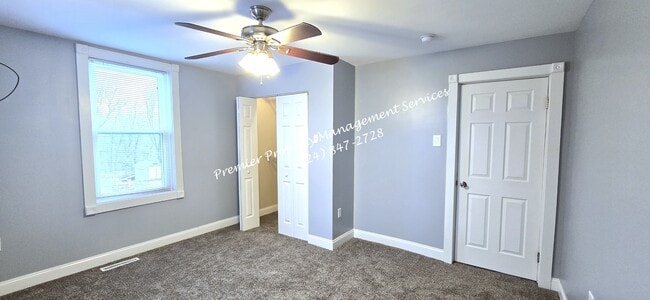 Building Photo - 509 Old Zelienople Rd