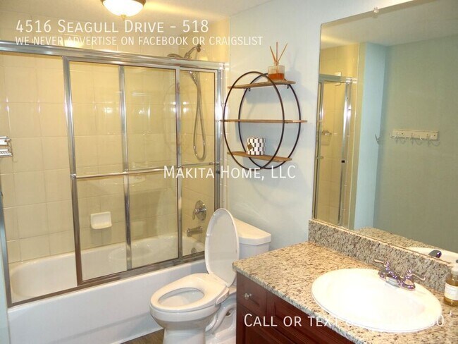 Building Photo - 4516 Seagull Dr