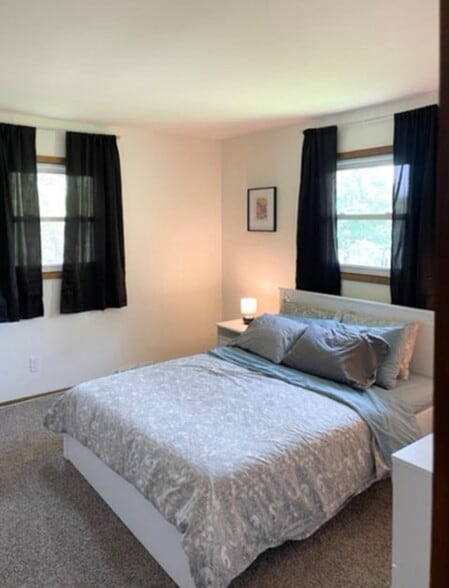 Bedroom - 431 NW Barstow St