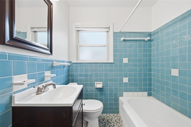 Building Photo - 1003 Cogbill St