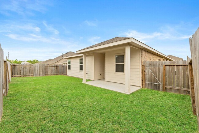 Building Photo - 8427 Baywatch Cir