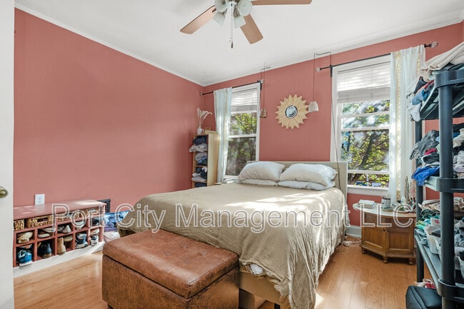 Building Photo - 210 S Bouldin St