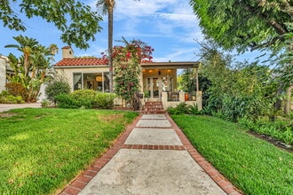 Building Photo - 5182 Ellenwood Dr