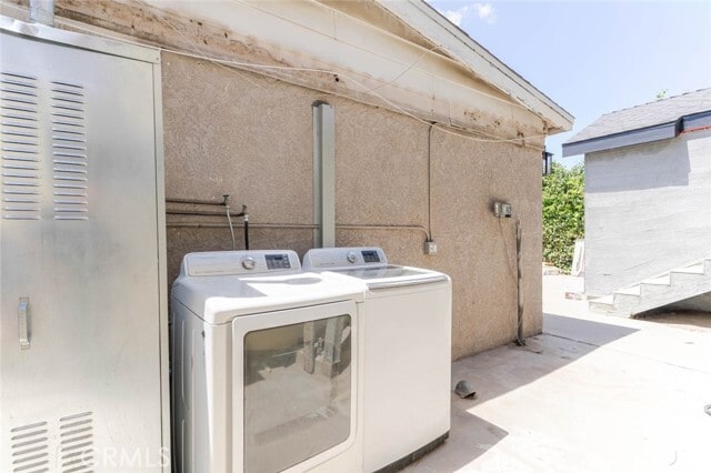 Building Photo - 5730 Willowcrest Ave