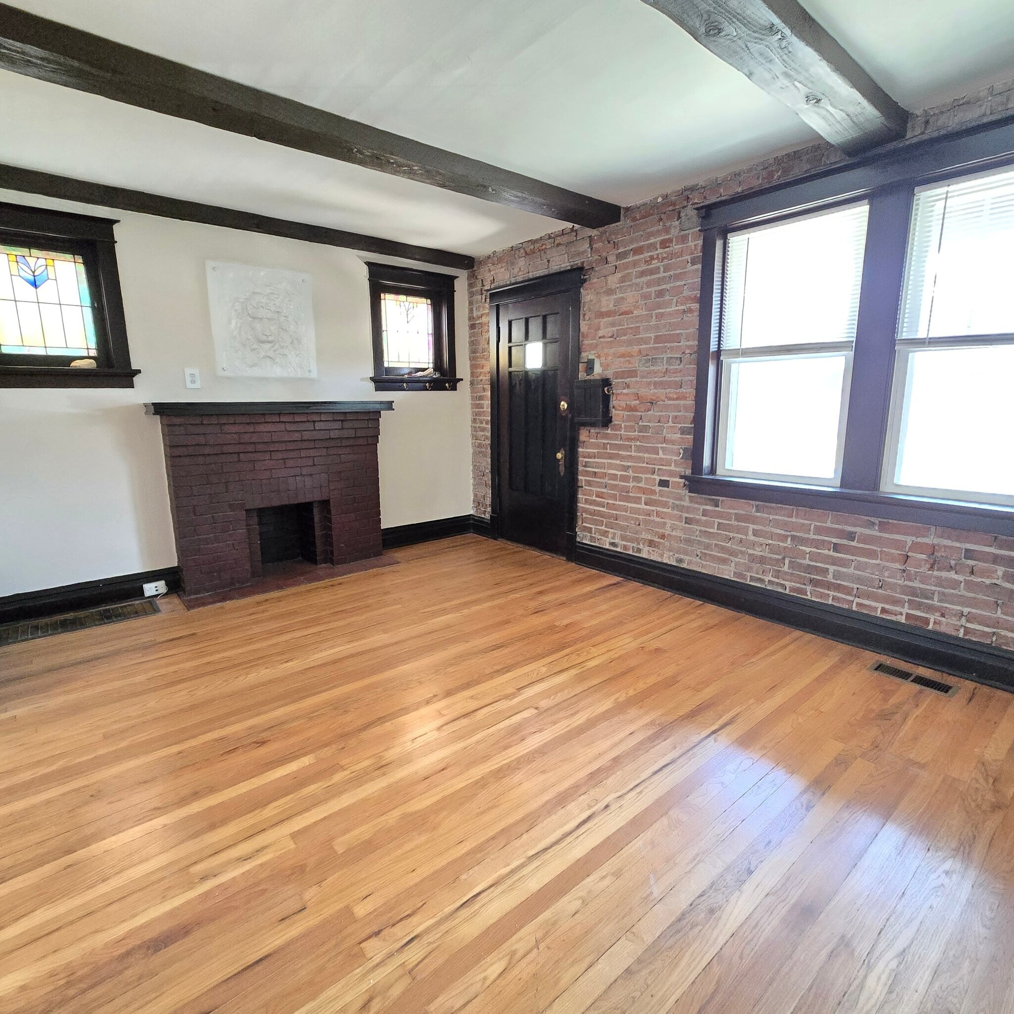 Building Photo - 5127 Goethe Ave