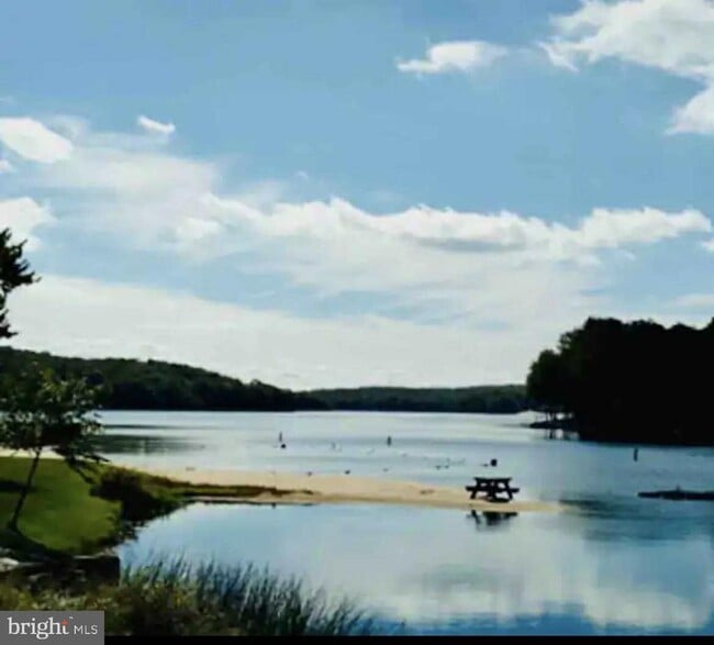 Building Photo - 3104 Northgate Rd