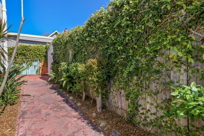 Building Photo - Move In Special!!  Elevated Golden Hill 2BR with Southwesterly Views with A/C & Detached Garage
