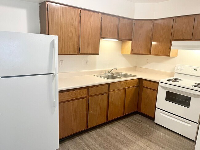 Interior Photo - Indianola Park II Apartments