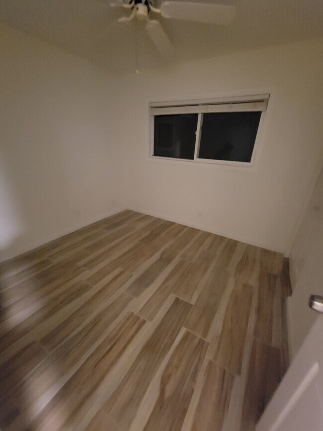 Bedroom - 3584 Rosalie St