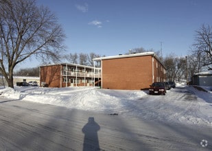 Building Photo - m4900