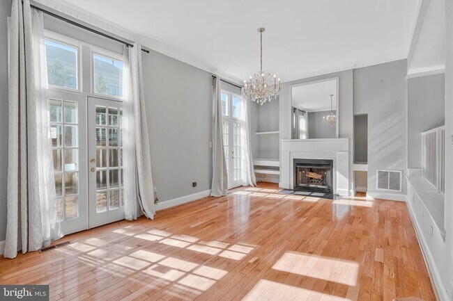 Building Photo - 8505 Jeffersonian Ct