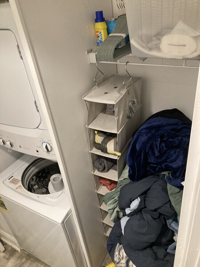 Building Photo - 2019 N 2nd St