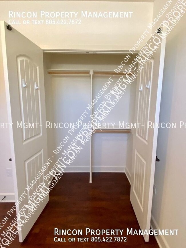 Building Photo - Stylish 2 Bedroom Condo with Modern Amenit...