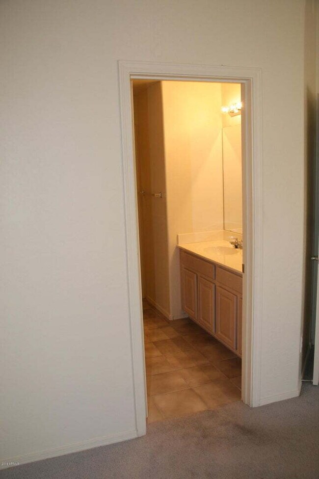 Building Photo - DESERT FOOTHILLS VILLAS TOWNHOUSE