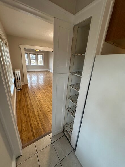 Building Photo - 235 Logan Ave N