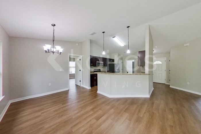 Building Photo - 8239 SW 135th Street Rd