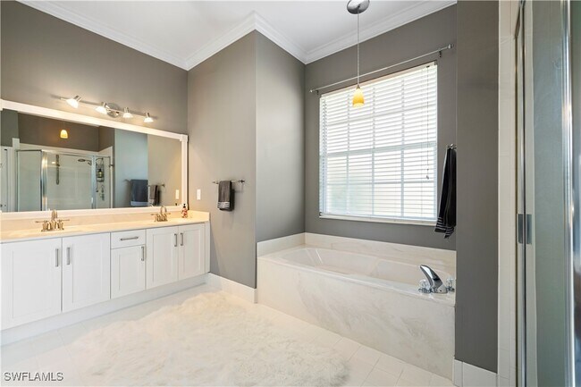 Building Photo - 3487 Ocean Bluff Ct