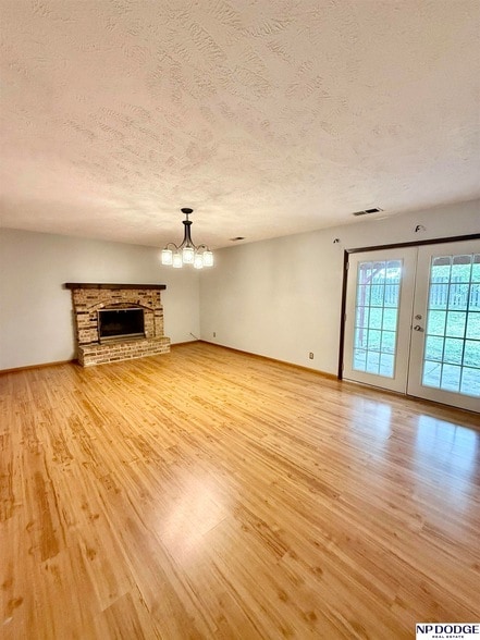 Building Photo - 1503 Willow Ave