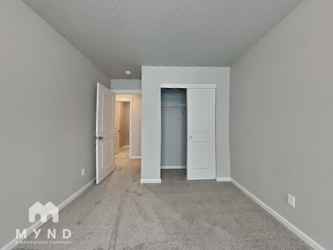 Building Photo - 4151 SE Fortress Ln