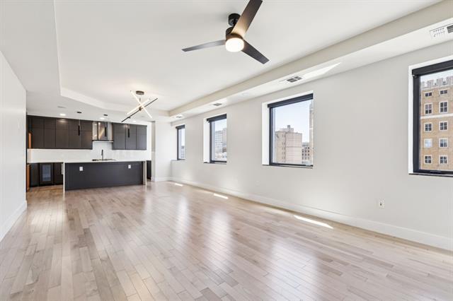 Building Photo - 1505 Elm St