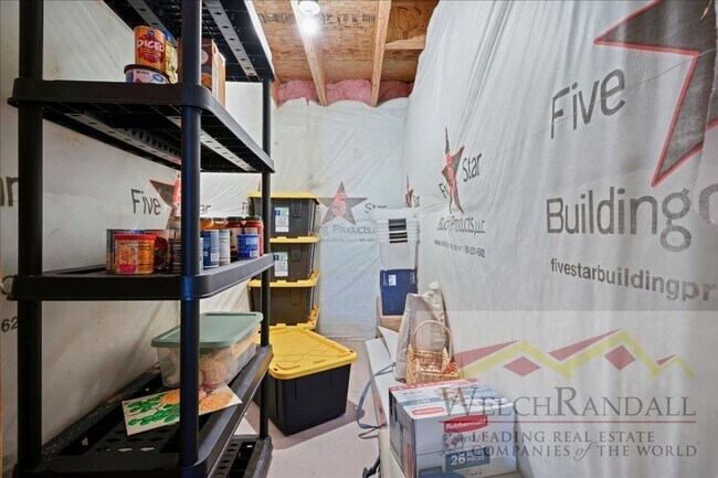 Building Photo - Great Space, Great Location - 3 BR Lehi Townhome! ** MOVE-IN SPECIAL **