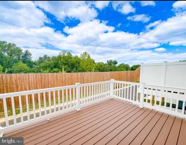 Building Photo - 2729 Lanham Hill Cir