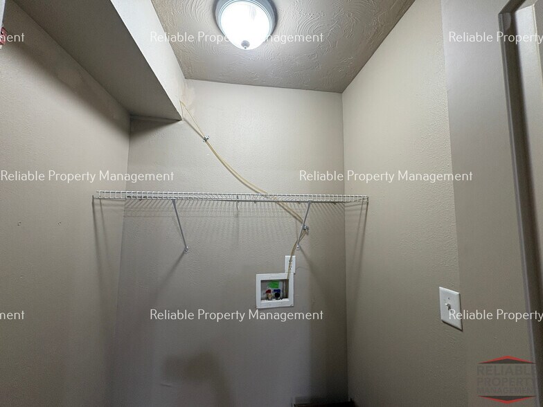 Building Photo - 184 Stockham Blvd