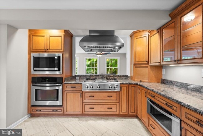 Building Photo - 10218 Feaga Farm Ct