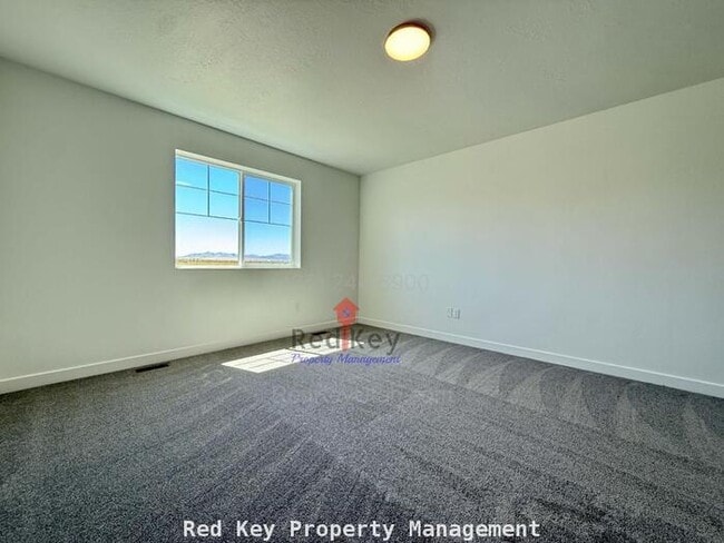 Building Photo - 1115 Sparrow Way, Stansbury Park