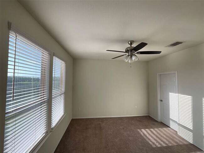 Building Photo - 136 Bonnet Blvd