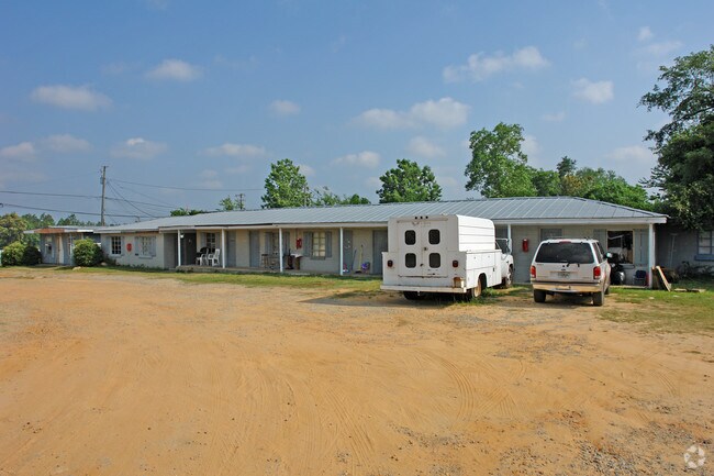 Primary Photo - 7170 Klondike Rd